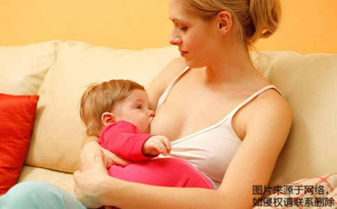 乳腺炎的危害 如何预防乳腺炎 哺乳期如何预防乳腺炎